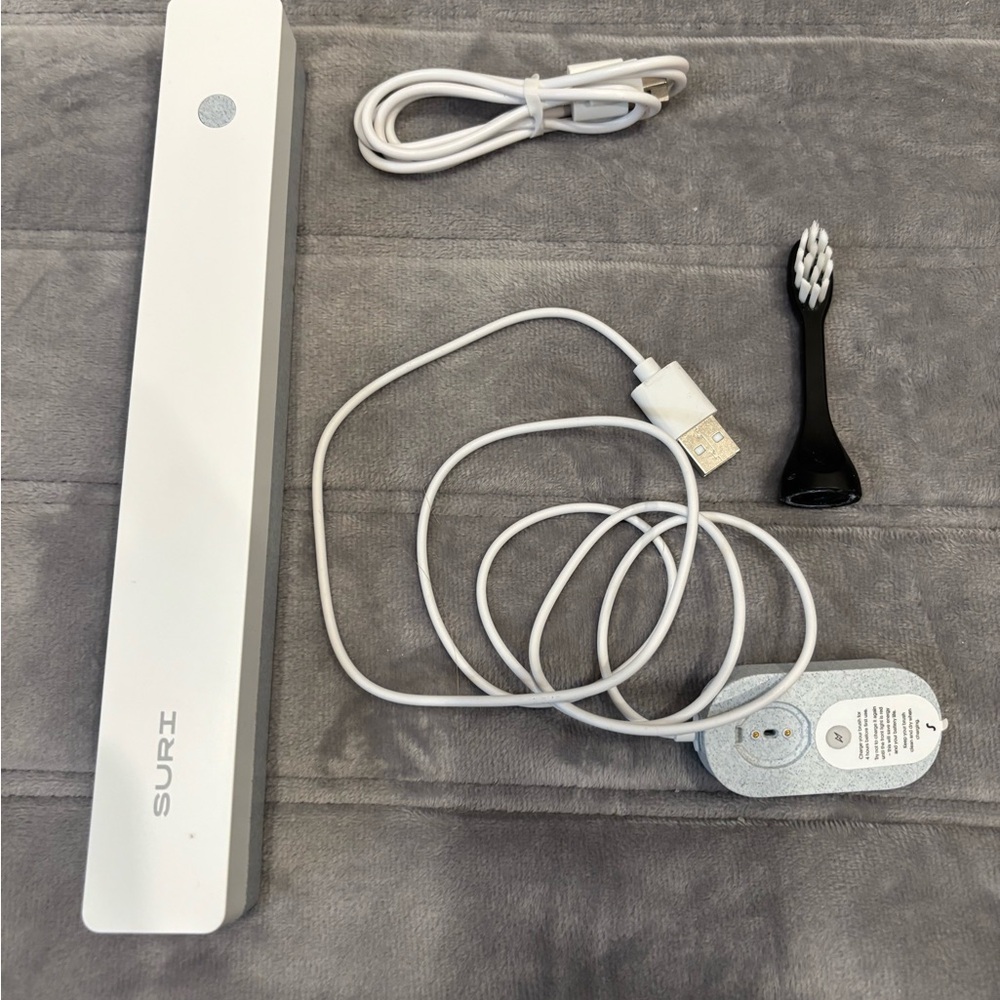 SURI Electric Toothbrush Set